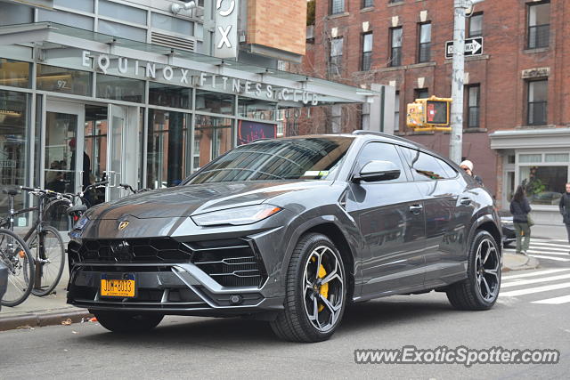 Lamborghini Urus spotted in Manhattan, New York