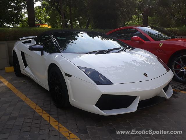 Lamborghini Gallardo spotted in Jakarta, Indonesia