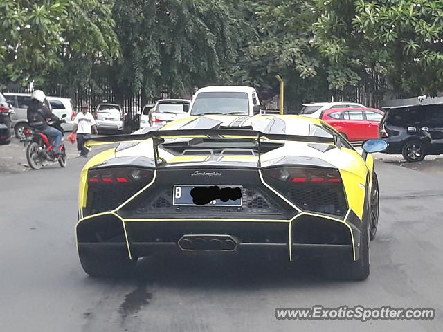 Lamborghini Aventador spotted in Jakarta, Indonesia