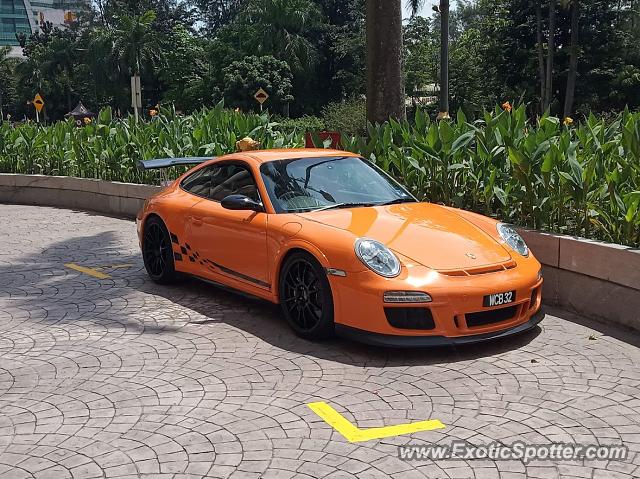 Porsche 911 GT3 spotted in Petaling jaya, Malawi