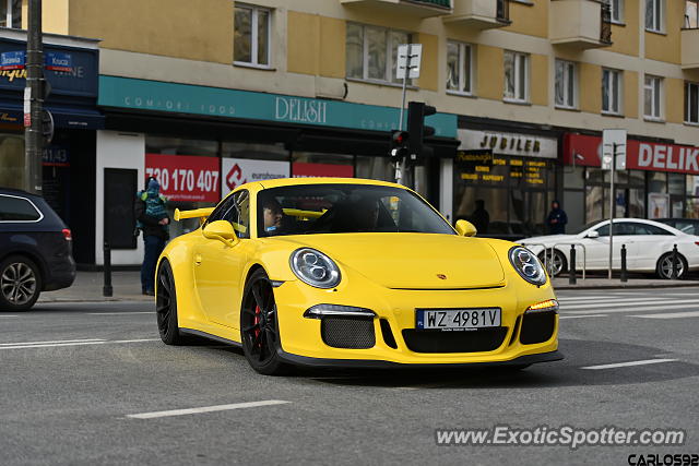 Porsche 911 GT3 spotted in Warsaw, Poland