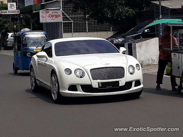 Bentley Continental spotted in Jakarta, Indonesia