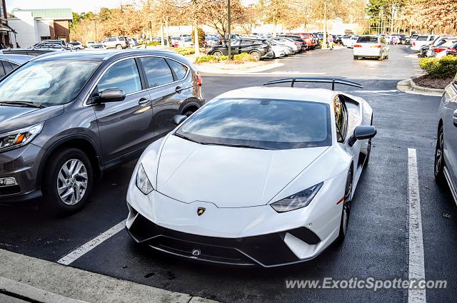 Lamborghini Huracan spotted in Raleigh, North Carolina