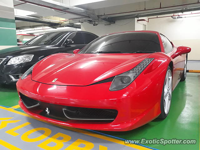 Ferrari 458 Italia spotted in Jakarta, Indonesia