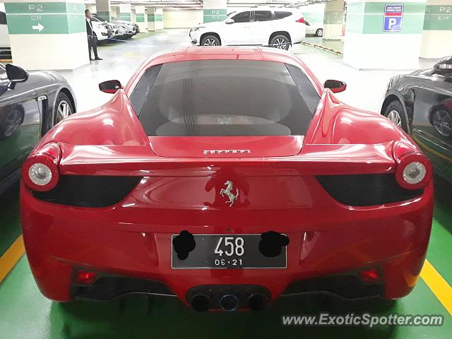 Ferrari 458 Italia spotted in Jakarta, Indonesia