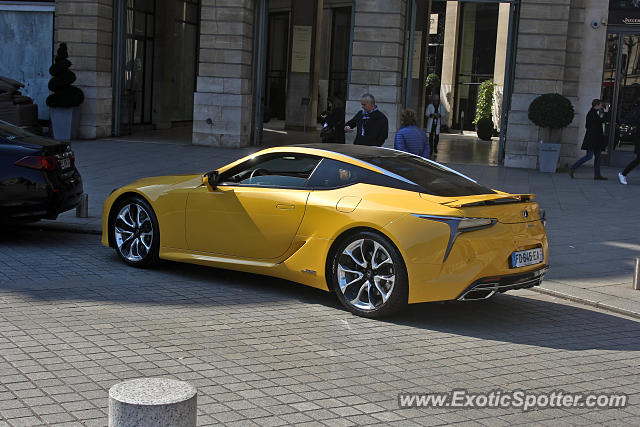 Lexus LC 500 spotted in Paris, France