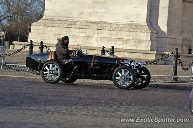 Bugatti 35b spotted in Paris, France