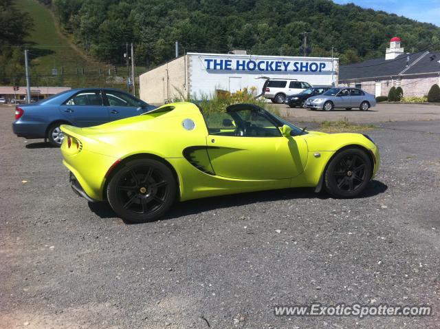 Lotus Elise spotted in Binghamton, New York