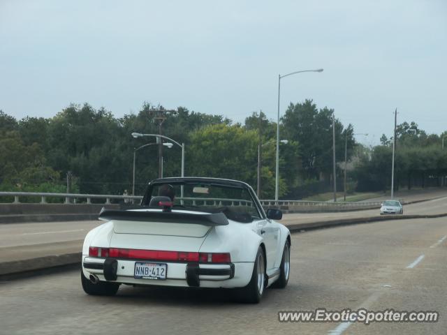 Porsche 911 spotted in Houston, Texas