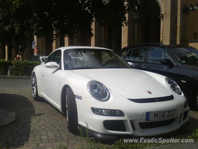 Porsche 911 GT3 spotted in Munich, Germany