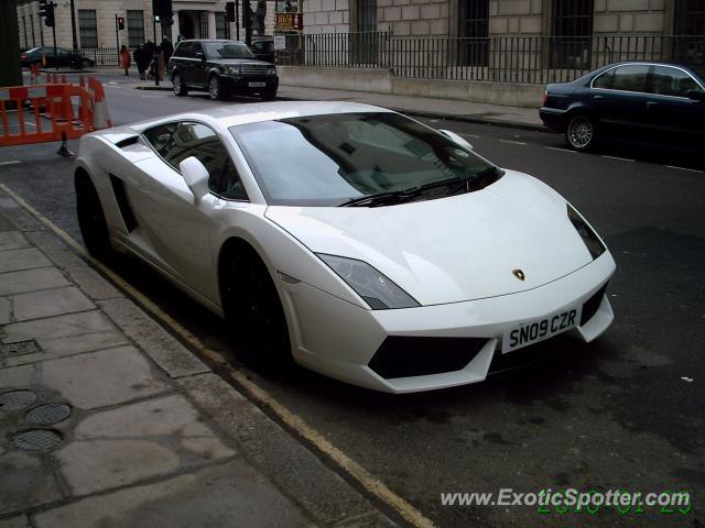 Lamborghini Gallardo spotted in London, United Kingdom