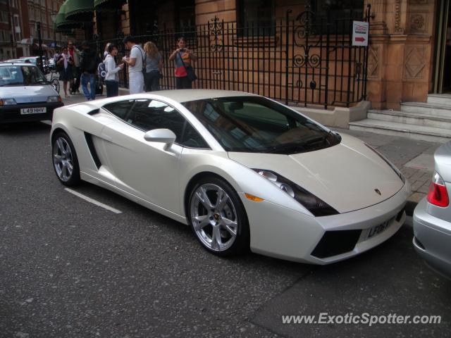 Lamborghini Gallardo spotted in London, United Kingdom