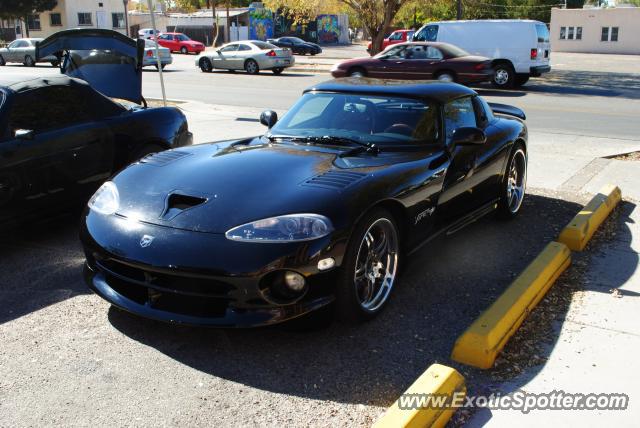 Dodge Viper spotted in Albuquerque, New Mexico