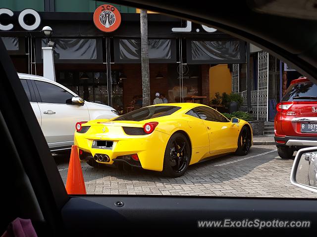 Ferrari 458 Italia spotted in Jakarta, Indonesia