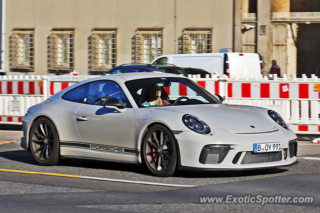 Porsche 911 GT3 spotted in Berlin, Germany