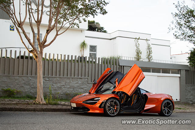 Mclaren 720S spotted in Curitiba, PR, Brazil