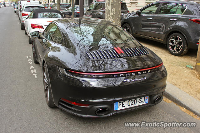 Porsche 911 spotted in Paris, France