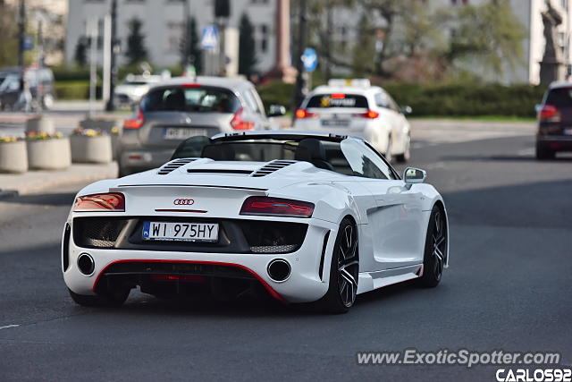 Audi R8 spotted in Warsaw, Poland