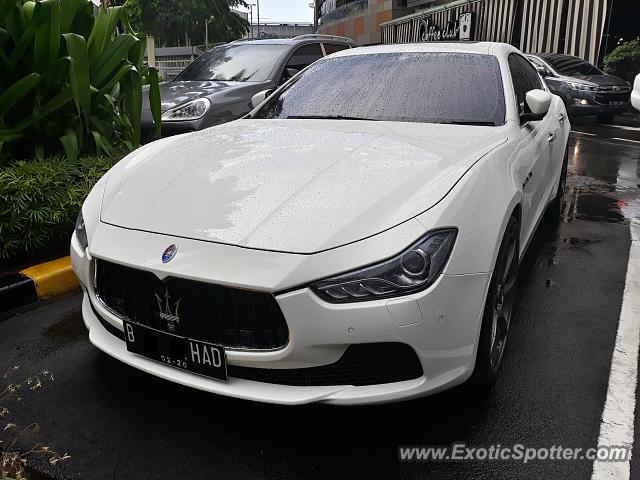 Maserati Ghibli spotted in Jakarta, Indonesia