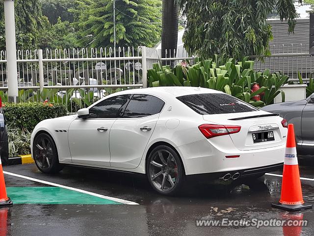 Maserati Ghibli spotted in Jakarta, Indonesia