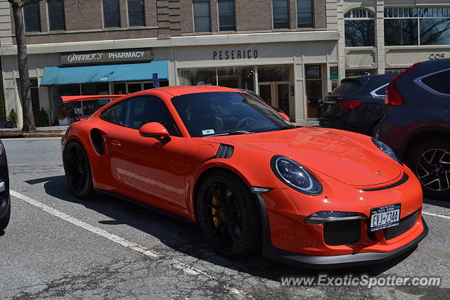 Porsche 911 GT3 spotted in Greenwich, Connecticut