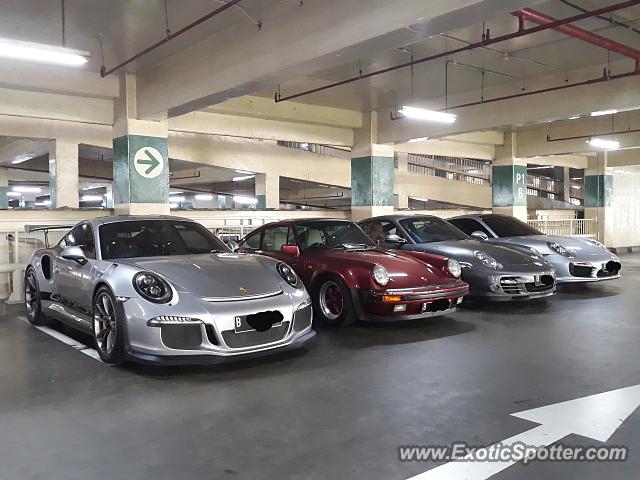 Porsche 911 GT3 spotted in Jakarta, Indonesia