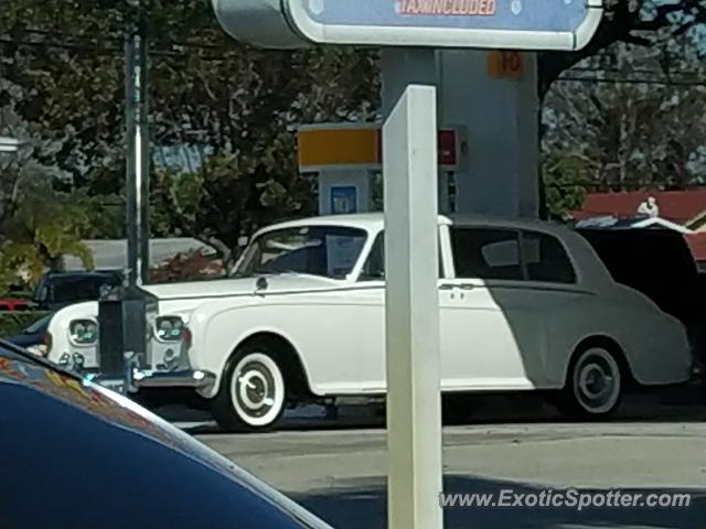 Rolls-Royce Phantom spotted in Coral Gables, Florida