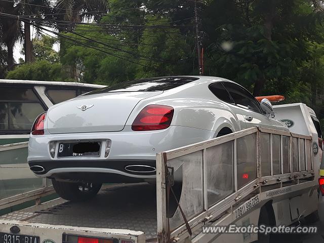 Bentley Continental spotted in Jakarta, Indonesia