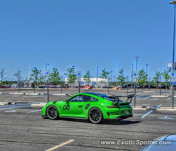 Porsche 911 GT3 spotted in East Rutherford, New Jersey