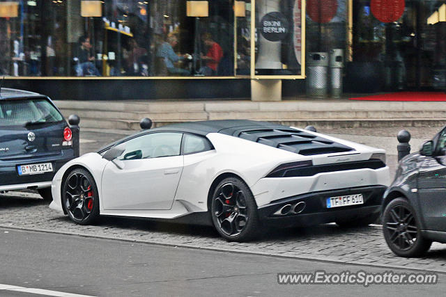 Lamborghini Huracan spotted in Berlin, Germany