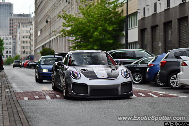 Porsche 911 GT2 spotted in Warsaw, Poland