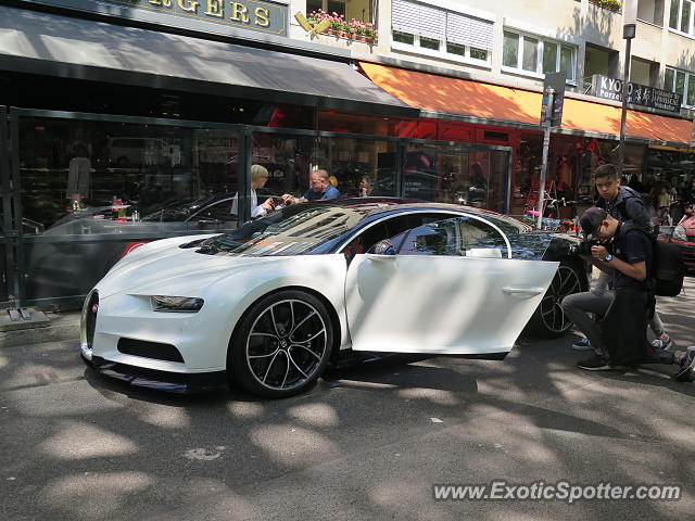 Bugatti Chiron spotted in Duesseldorf, Germany
