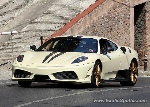 Ferrari F430 spotted in Istanbul, Turkey