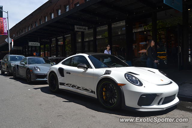 Porsche 911 GT3 spotted in Barnegat Light, New Jersey