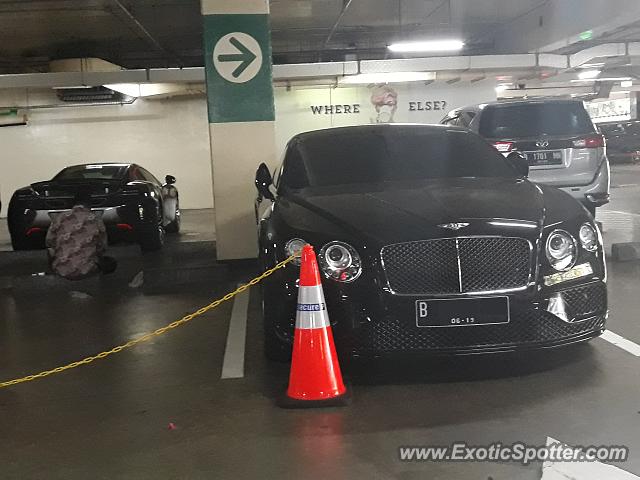 Bentley Continental spotted in Jakarta, Indonesia