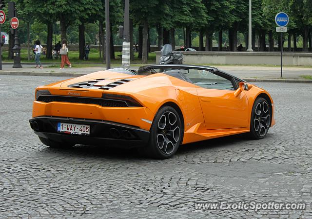 Lamborghini Huracan spotted in Paris, France