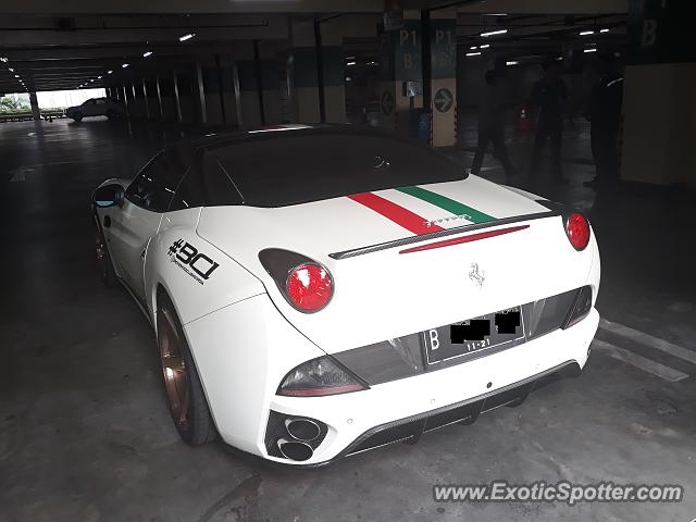 Ferrari California spotted in Jakarta, Indonesia