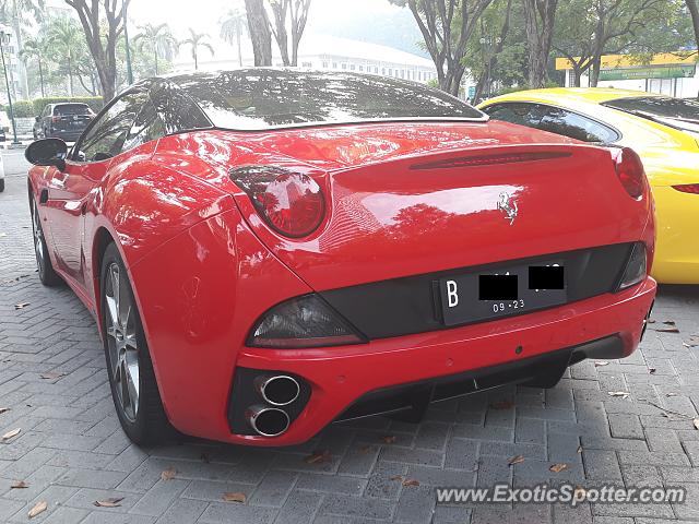 Ferrari California spotted in Jakarta, Indonesia