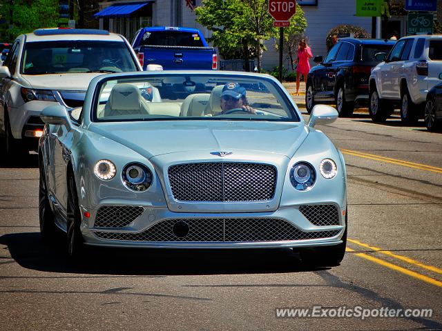 Bentley Continental spotted in Wayzata, Minnesota