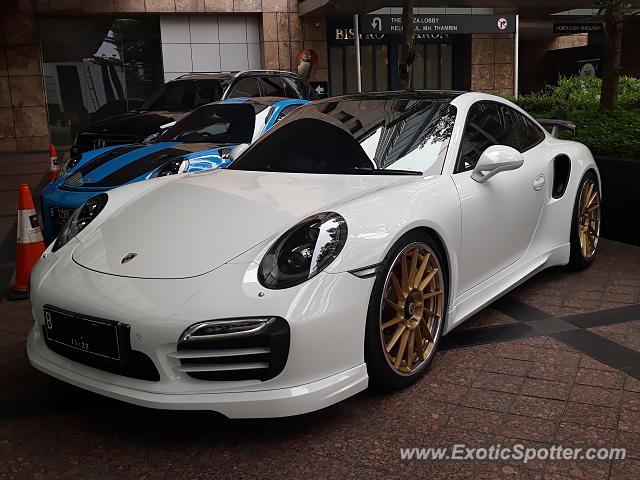 Porsche 911 Turbo spotted in Jakarta, Indonesia