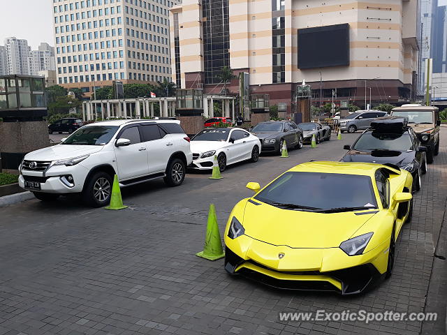 Lamborghini Aventador spotted in Jakarta, Indonesia