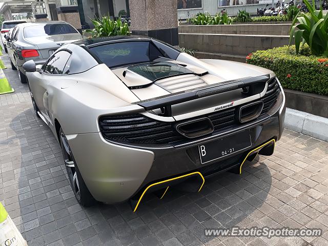 Mclaren 650S spotted in Jakarta, Indonesia