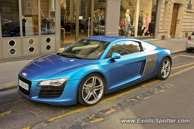 Audi R8 spotted in Paris, France