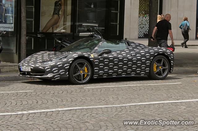 Ferrari 458 Italia spotted in Paris, France