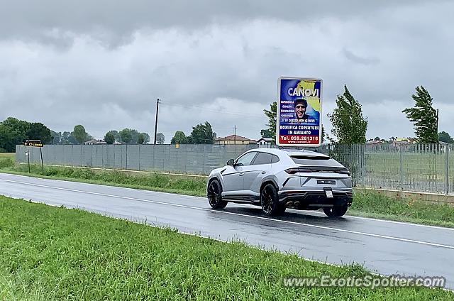 Lamborghini Urus spotted in Sant’agata B., Italy