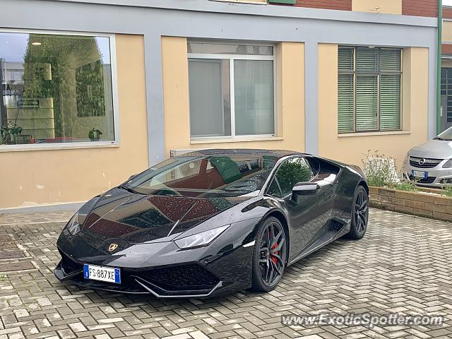 Lamborghini Huracan spotted in Sant’agata B., Italy