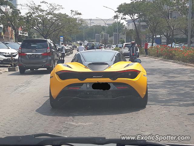 Mclaren 720S spotted in Jakarta, Indonesia