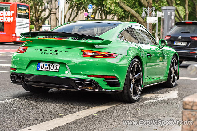 Porsche 911 Turbo spotted in Düsseldorf, Germany