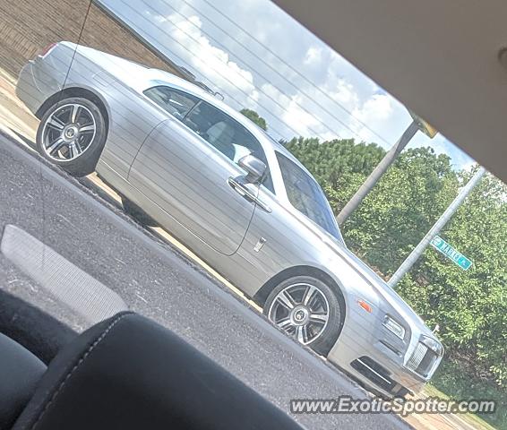 Rolls-Royce Wraith spotted in Onalaska, Wisconsin