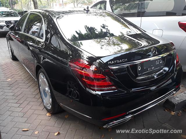 Mercedes Maybach spotted in Jakarta, Indonesia